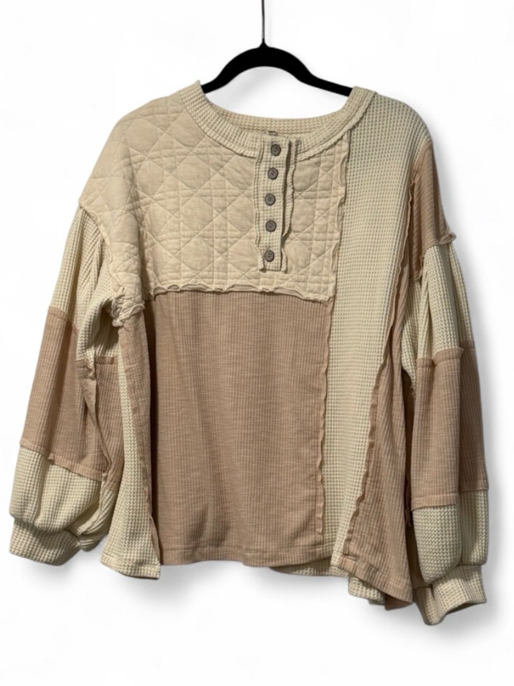 POL Quilted Yoke Mixed Media Waffle Thermal Henley Top Medium Neutral Beige